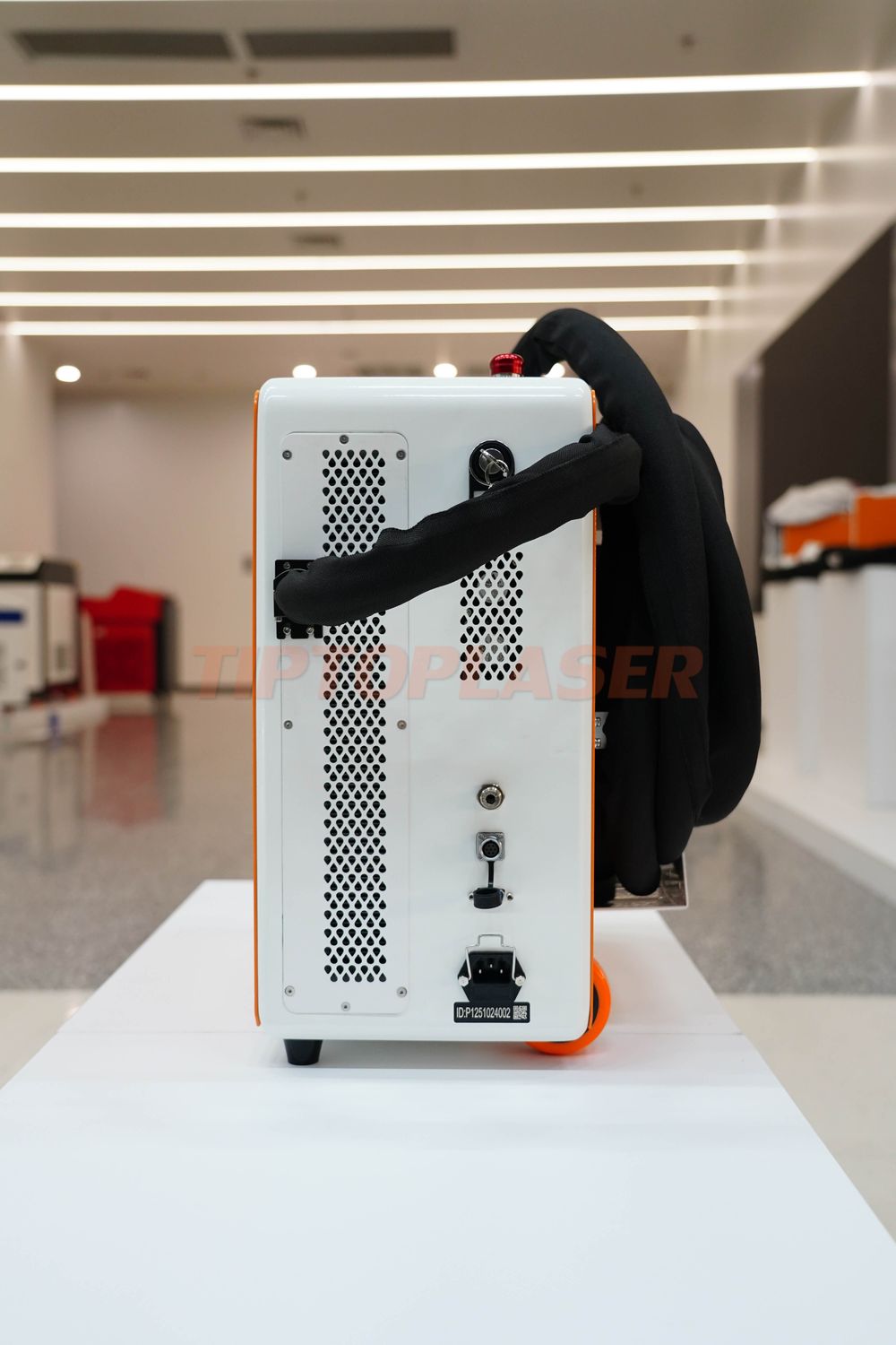 28KG 500W 펄스 휴대용 레이저 섬유 세척기 산업 - Industrial Laser For Sale 리뷰 및 가격